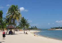 Top những bãi biển đẹp của Singapore